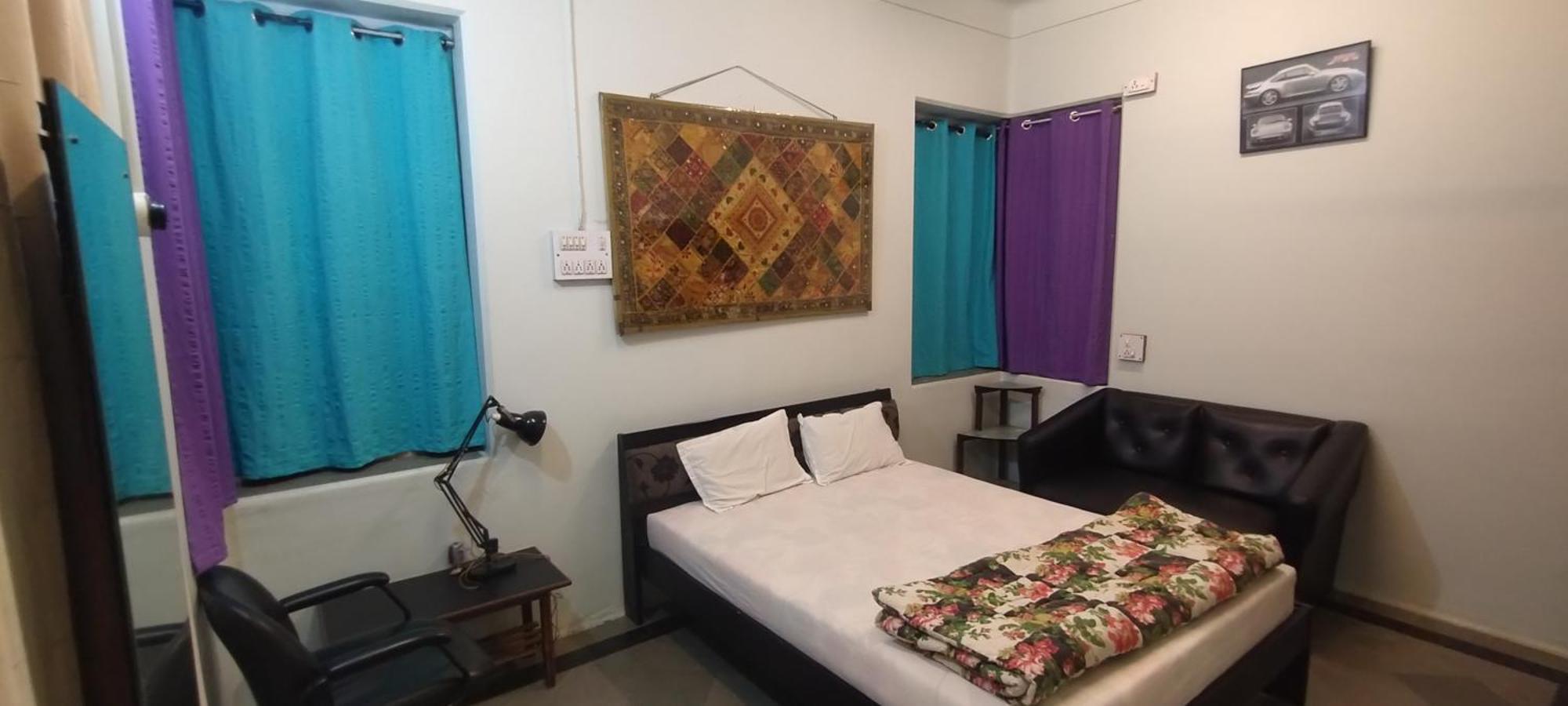 Madhav Bhavan Guest House Poona Buitenkant foto