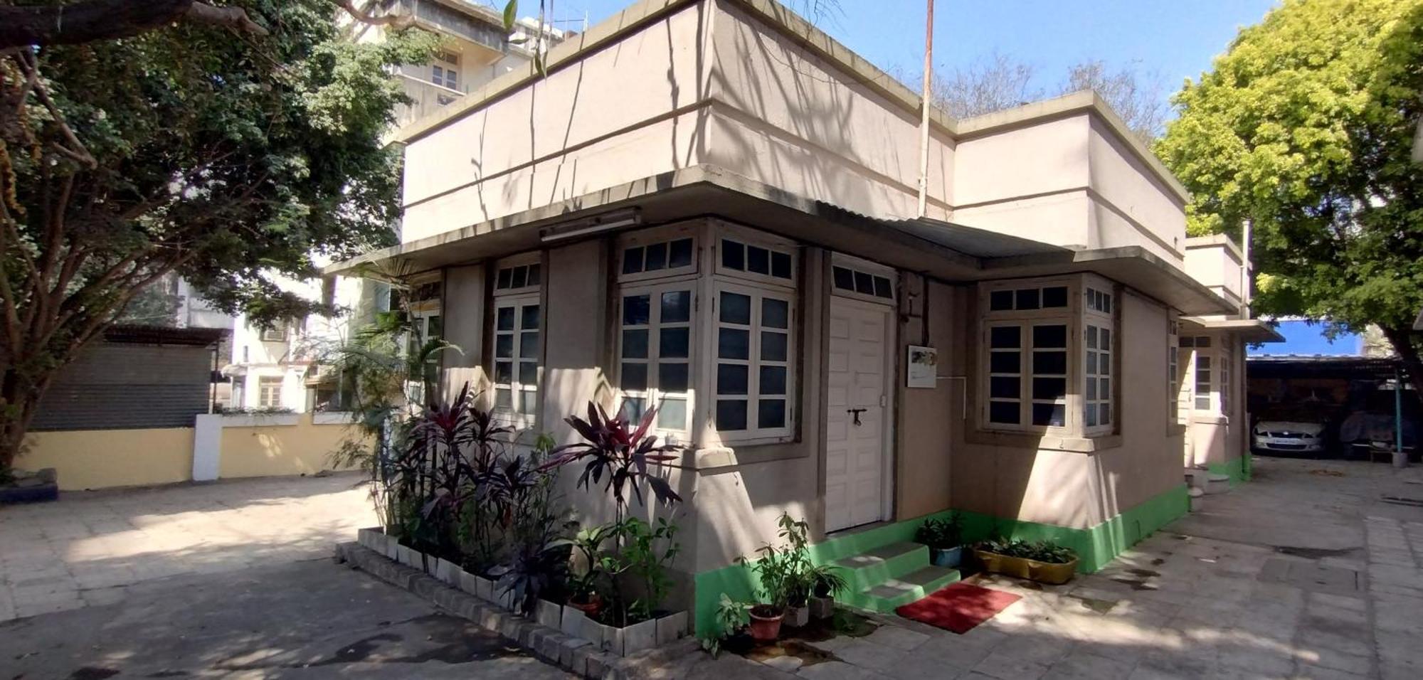 Madhav Bhavan Guest House Poona Buitenkant foto